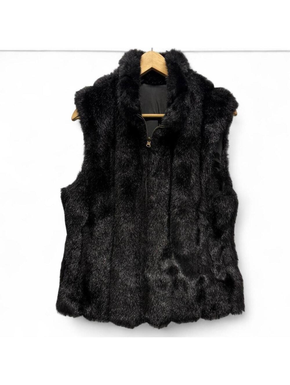 Carte Black Faux Fur Vest